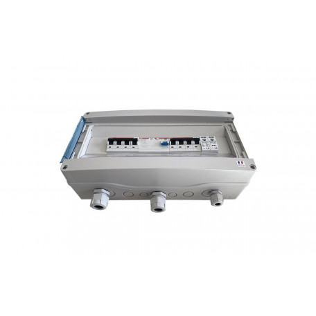 Coffret de protection AC triphasé 3-6kW pour 1 onduleur Coffret de protection AC triphasé 3-6kW pour 1 onduleur