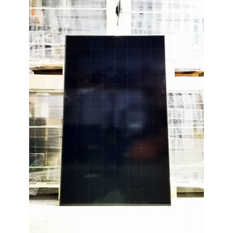 Panneau solaire SunPower 375Wc face Panneau solaire SunPower 375Wc face