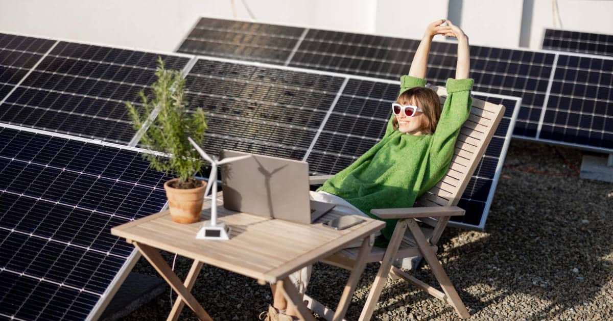 La prochaine étape en matière d'énergie solaire consiste à utiliser  directement les rayons du soleil pour éclairer les maisons : ce n'est pas  des panneaux solaires 