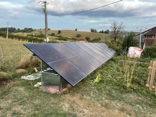 <span class="popup-mms-1">Installation de panneaux solaires au sol - 3300W</span>
