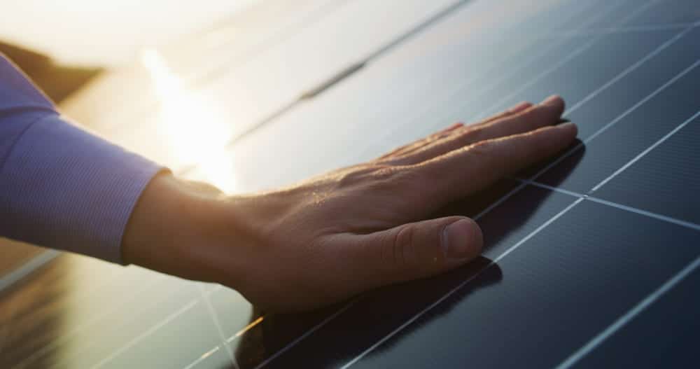 Inspection du bon fonctionnement d'un panneau solaire