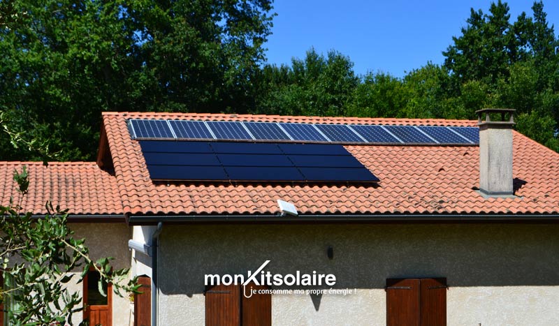 Nombre panneaux solaires surface