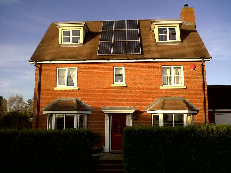 les kits solaires autoconsommation Ombre panneaux solaires pointes