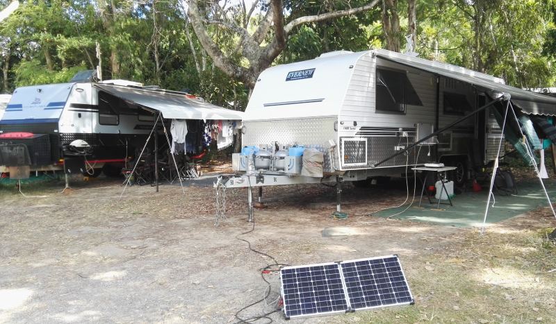 Comment nettoyer le panneau solaire d'un camping-car ?