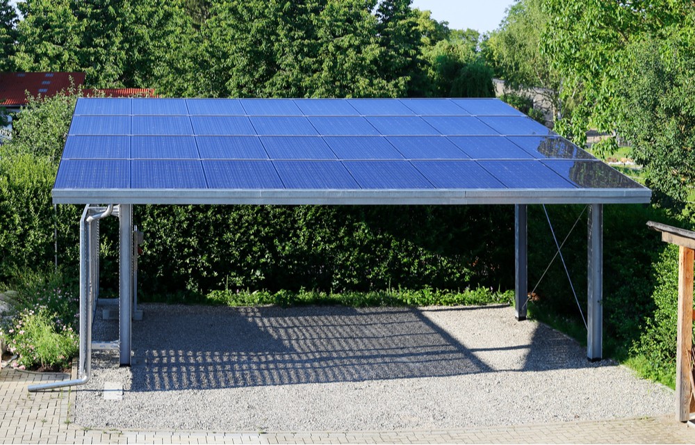 Pergola solaire garage