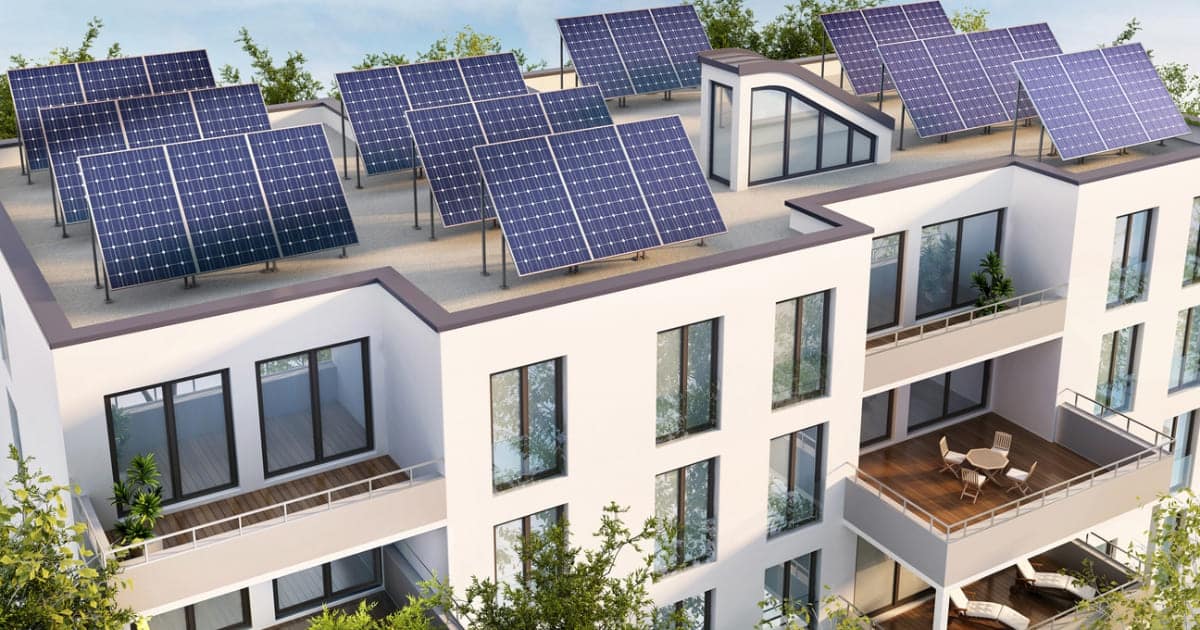 Peut-on mettre un panneau solaire sur un balcon d'appartement ?