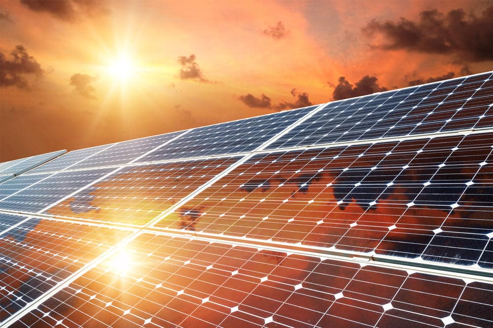 Énergie solaire sur des panneaux solaires