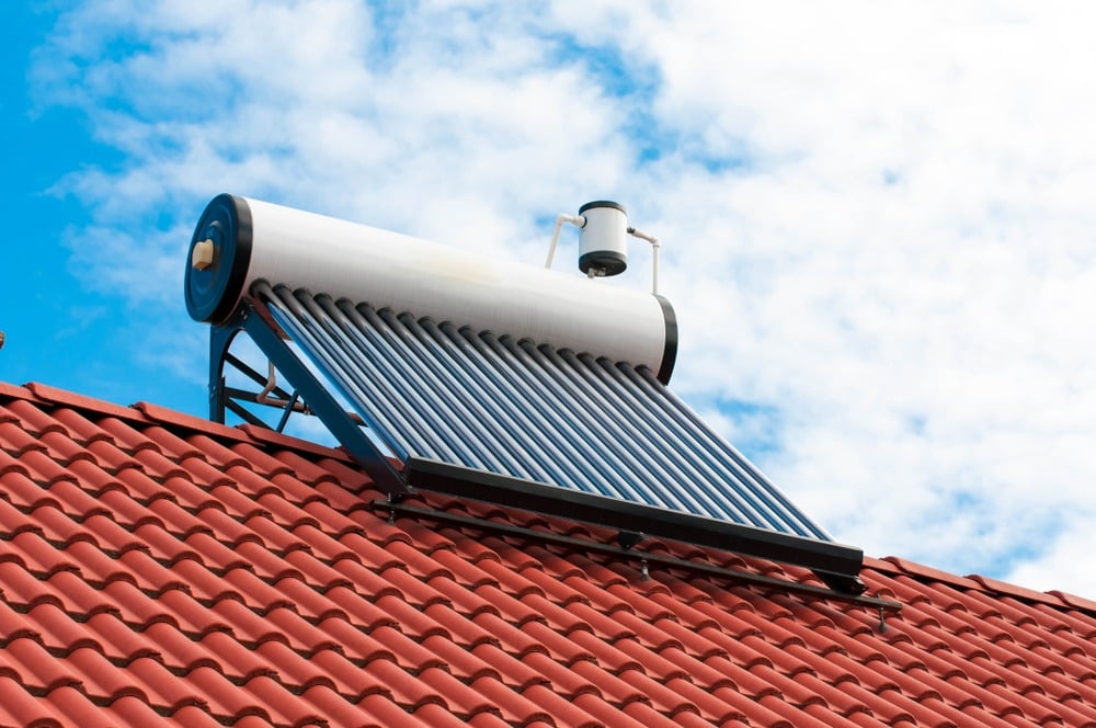 Panneau solaire thermique sur toiture