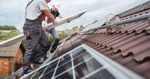 Installation panneaux solaires par professionnels