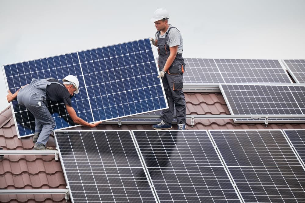 Autoconsommation solaire ou revente de surplus