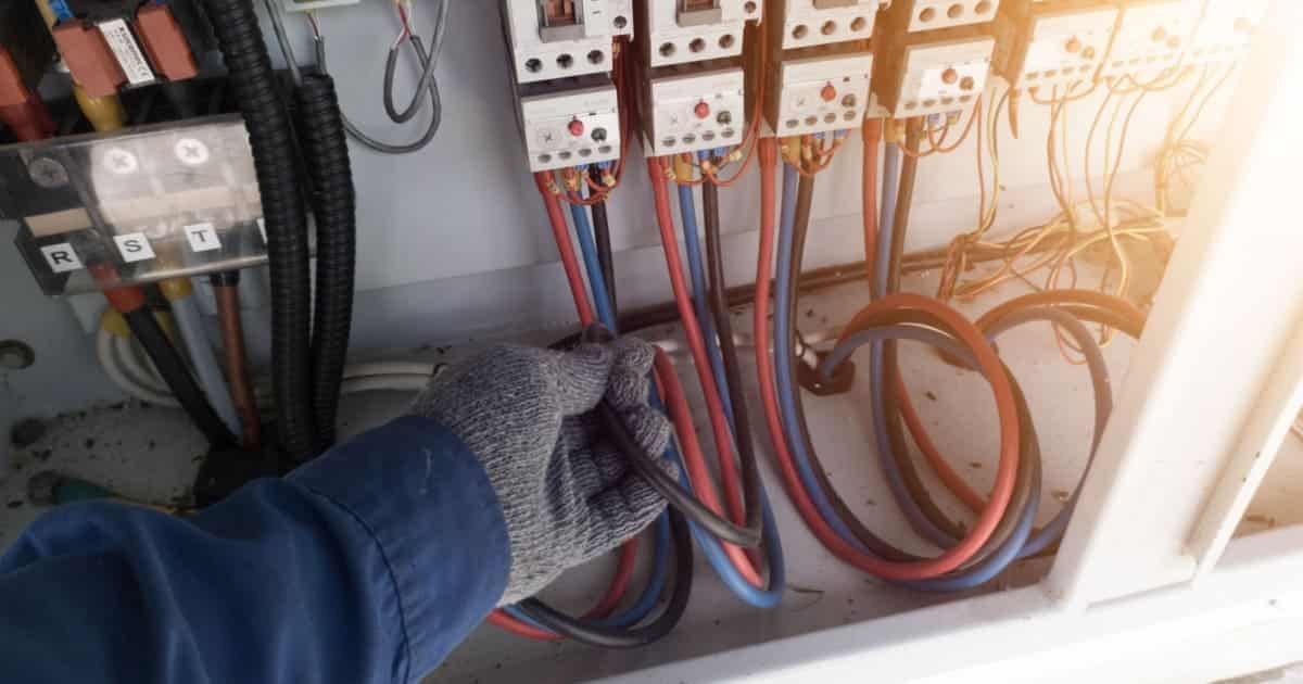 Compteur branché en triphasé