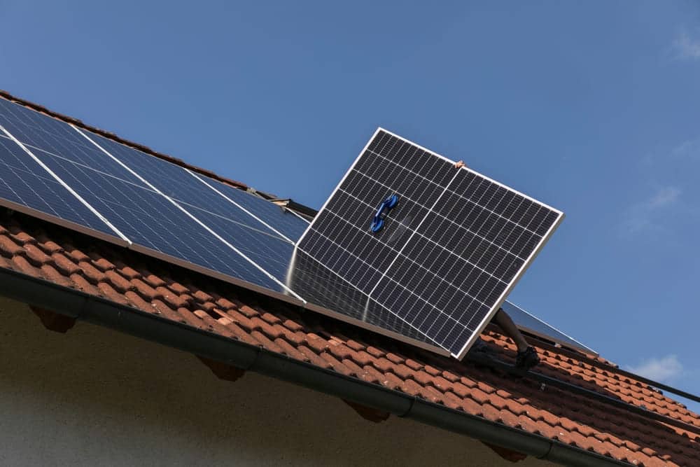 Installation de panneaux photovoltaïques