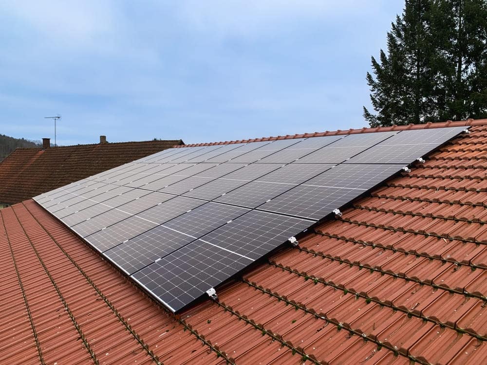 installation panneaux photovoltaïques sur toiture