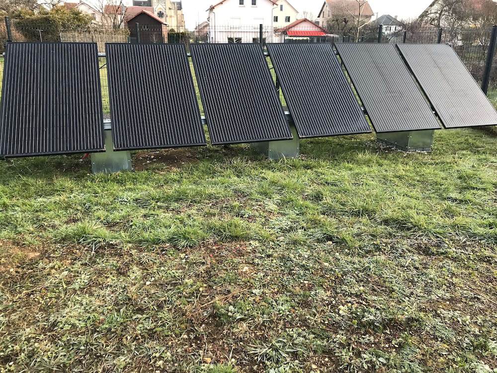 <span class="popup-mms-4">Installations de panneaux solaires au sol - 2400W</span>