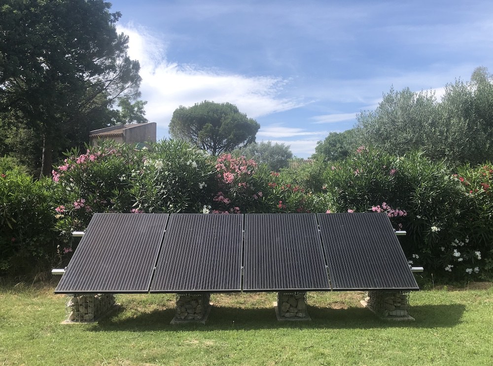 <span class="popup-mms-12">Installations de panneaux solaires au sol - 1640W</span>