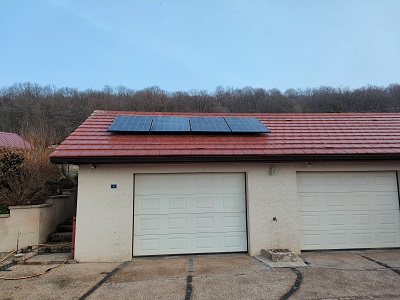 <span class="popup-mms-3">Installations de panneaux solaires sur toiture inclinée - 1640W</span>