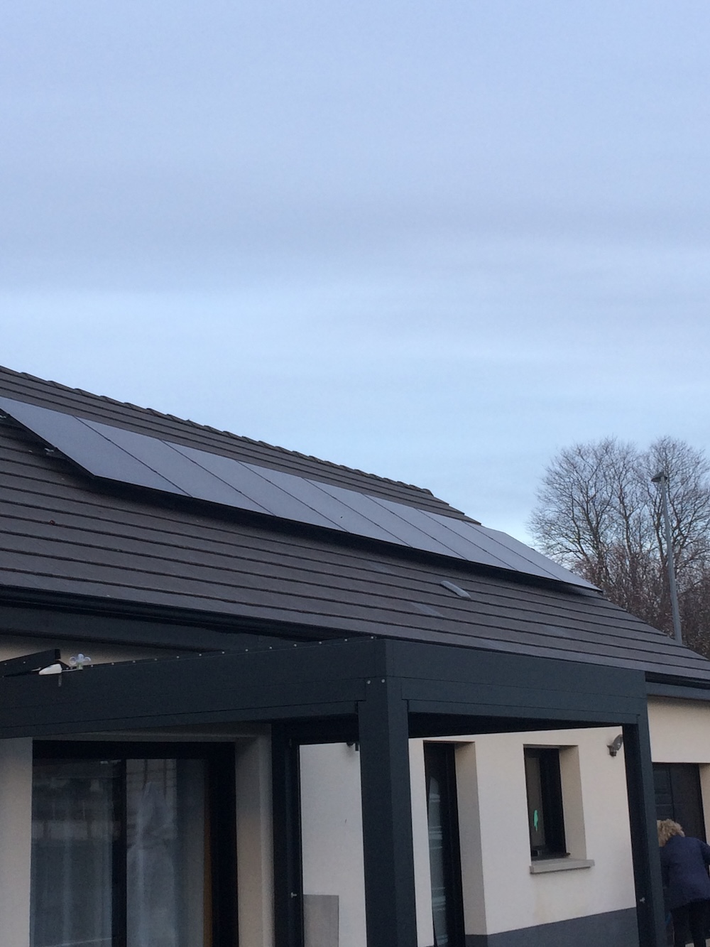<span class="popup-mms-7">Installations de panneaux solaires sur toiture inclinée - 3280W</span>