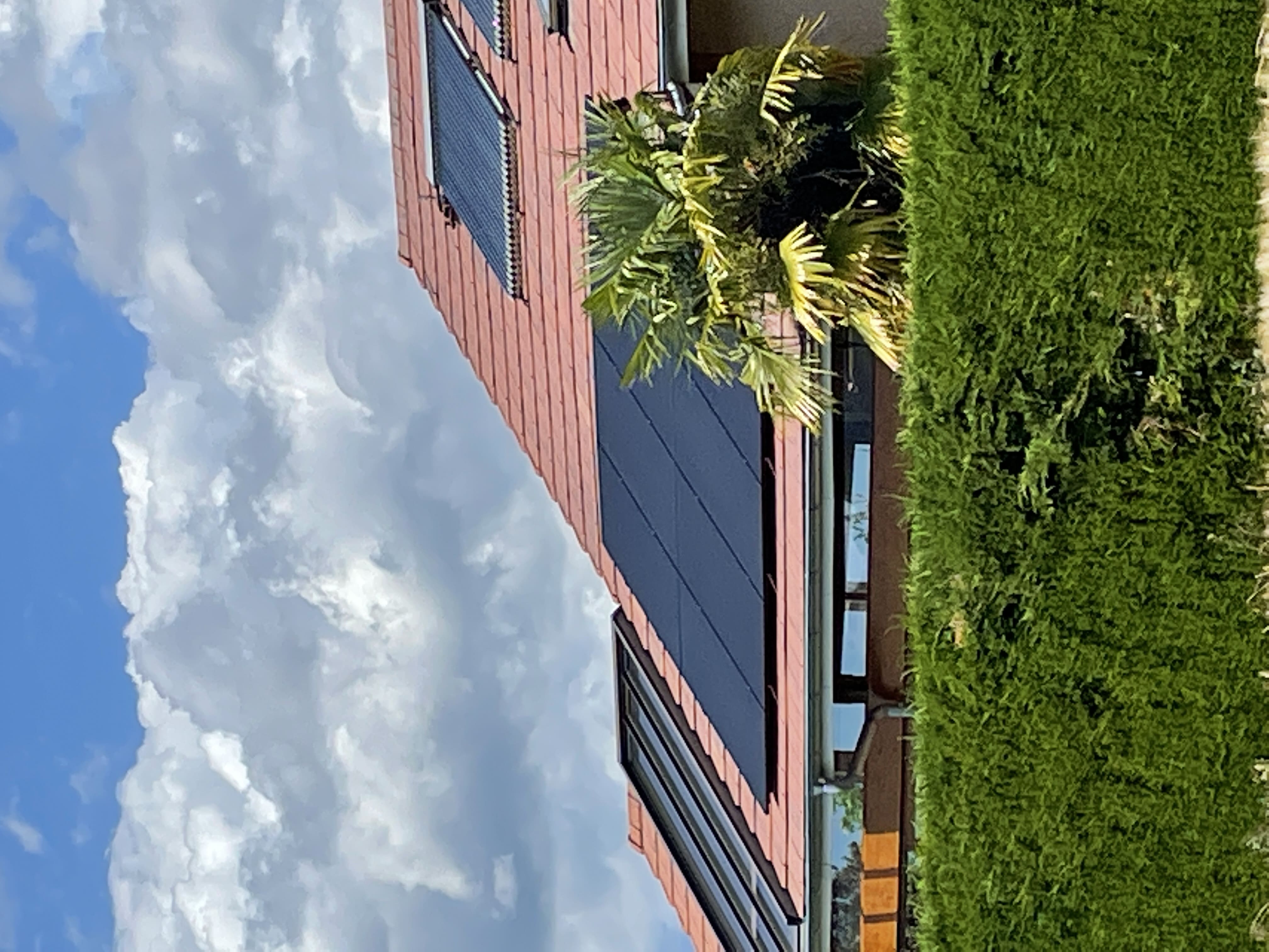 <span class="popup-mms-8">Installations de panneaux solaires sur toiture inclinée - 3280W</span>