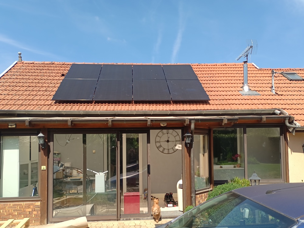<span class="popup-mms-5">Installations de panneaux solaires sur toiture inclinée - 3280W</span>