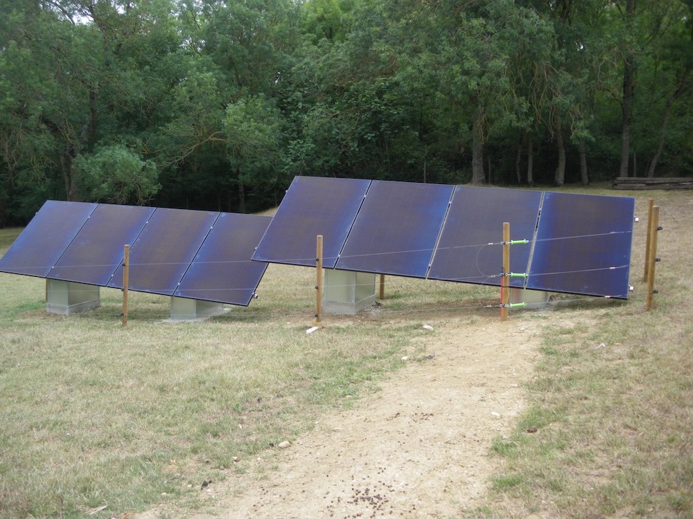 <span class="popup-mms-9">Installations de panneaux solaires au sol - 3280W</span>