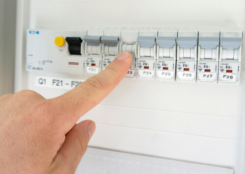 connecter-kit-solaire-tableau-general-electrique