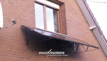 Installation du kit solaire autoconsommation 500 W sur la façade de René