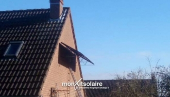 Installation du kit solaire autoconsommation 500 W en façade