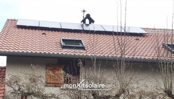 Installation du kit solaire autoconsommation 1800 W chez François