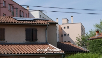 Installation du kit solaire autoconsommation 1500 W chez Jean-Claude